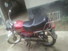 HONDA CD 80